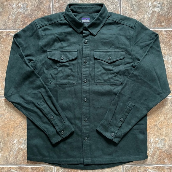 Patagonia Men's Fjord Flannel Shirt - Picture 1 of 8